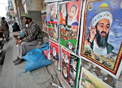 パキスタン治安当局、ブット氏暗殺事件の容疑者宅を捜索