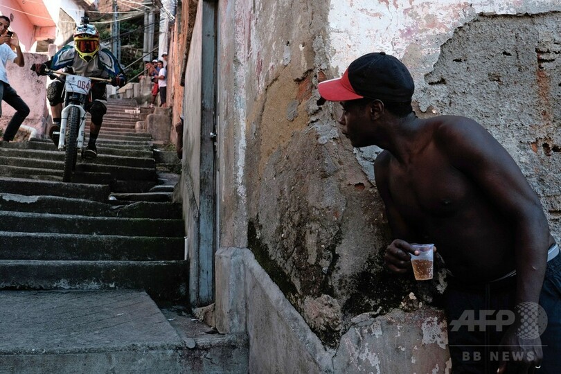 リオの貧困地区がマウンテンバイクのサーキットに
