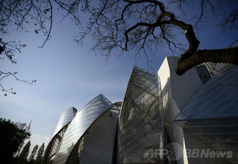 「ルイ・ヴィトン ファウンデーション」、10月27日オープン決定