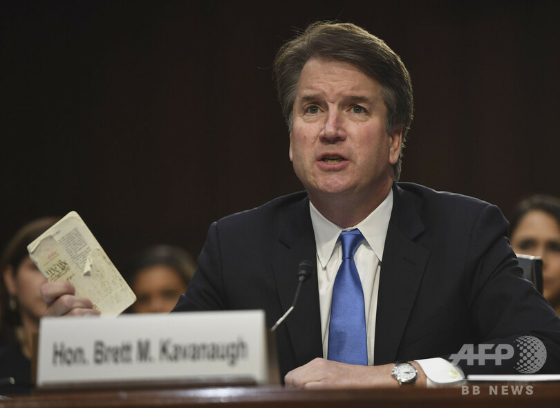 女性暴行疑惑の米最高裁判事候補、指名撤回も トランプ氏