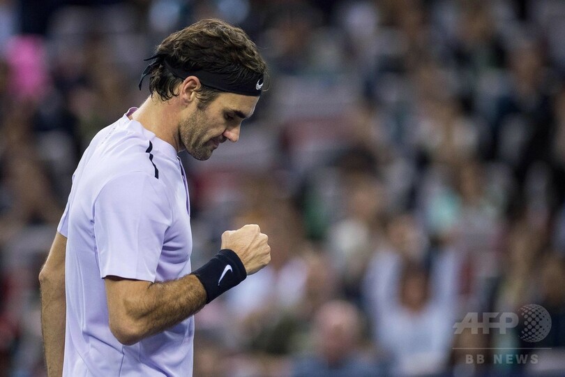 フェデラーが宿敵ナダルに完勝 「最高のプレー」で上海マスターズV