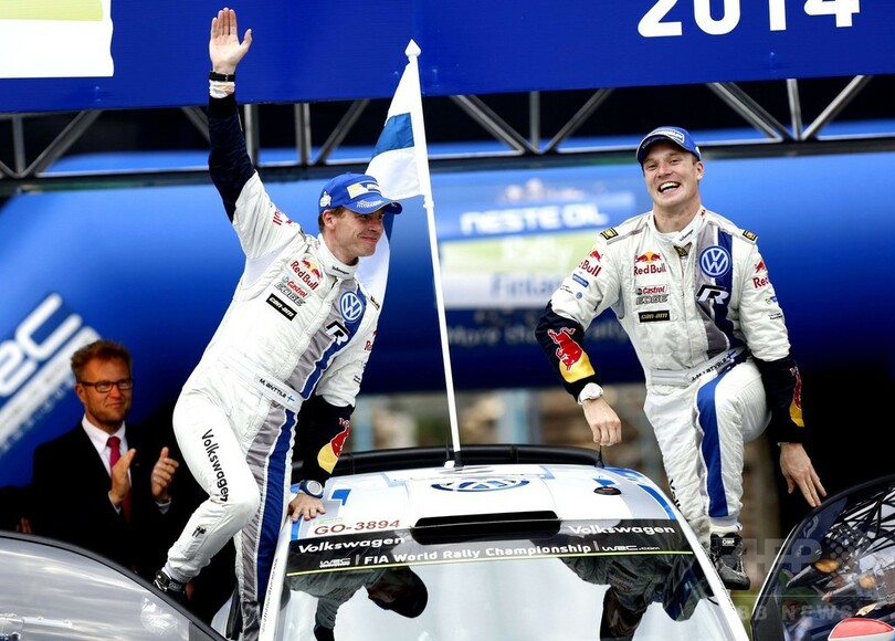 ラトバラが3勝目、オジェとのポイント差縮める ラリー・フィンランド