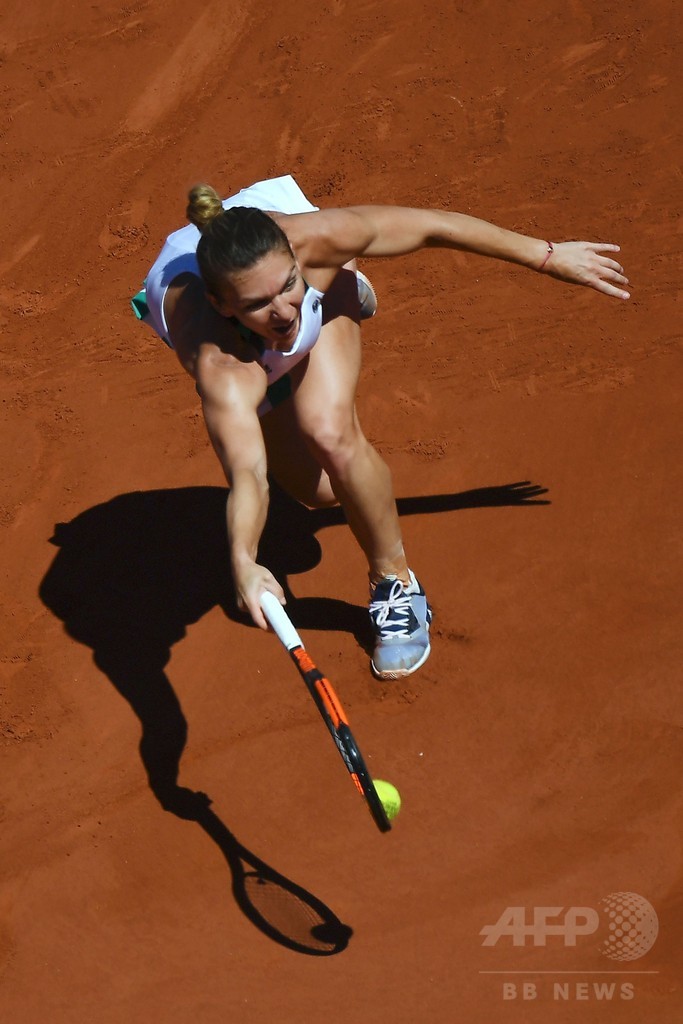 オスタペンコが全仏OP制覇、大会の歴史塗り替える快挙