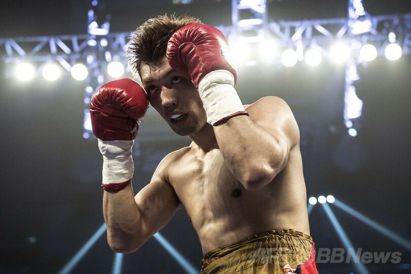 五輪金メダリスト村田、プロ転向後3戦全勝