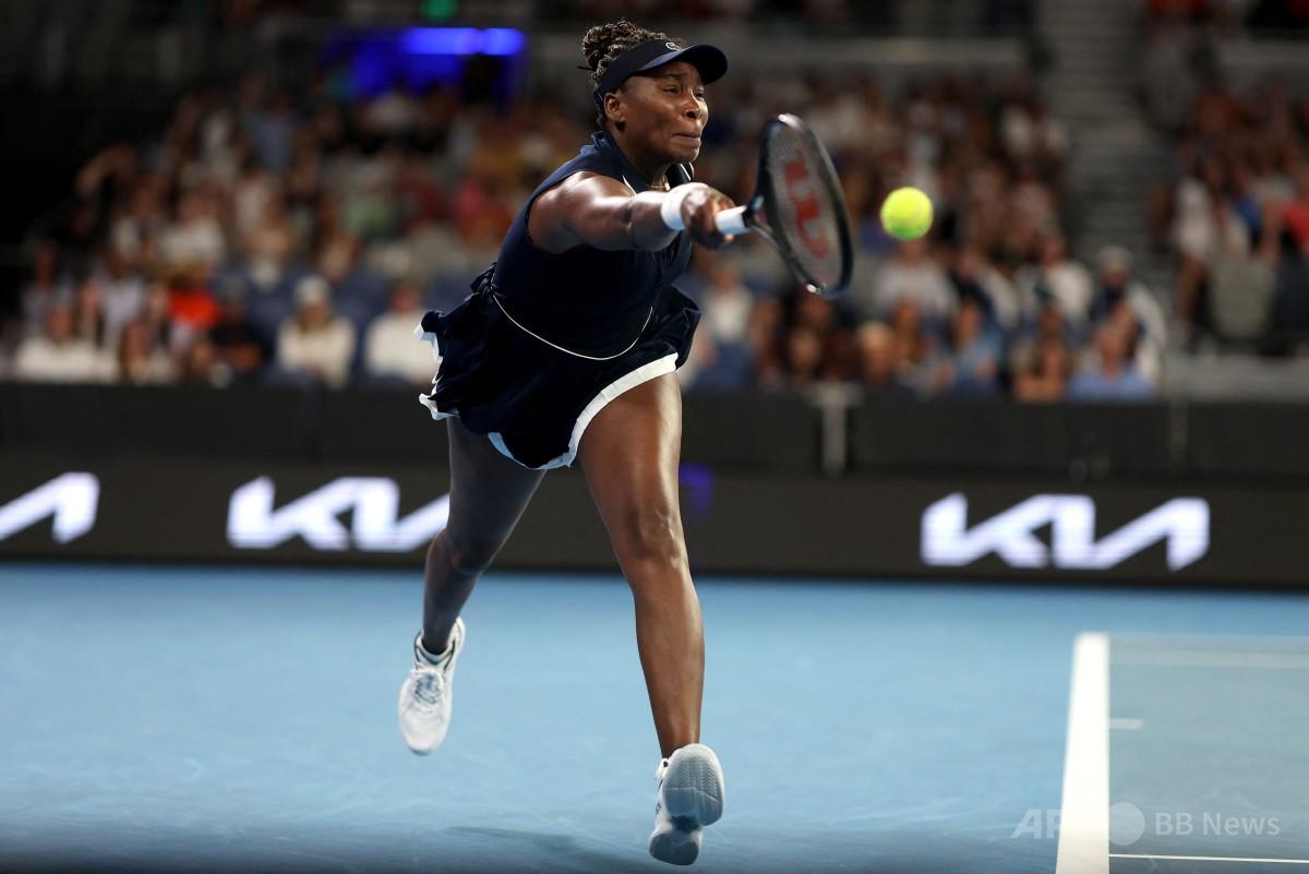 45歳V・ウィリアムス、伊達公子抜いて全豪OPの最年長記録更新 写真5枚