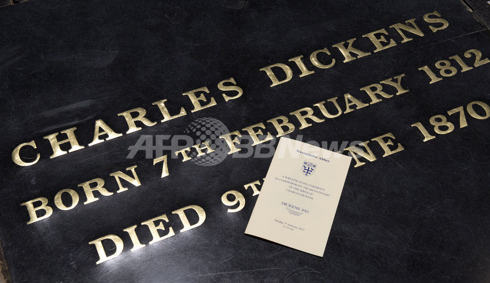 ディケンズ生誕200周年、英国各地で偉大な作家をしのぶ 写真8枚 国際