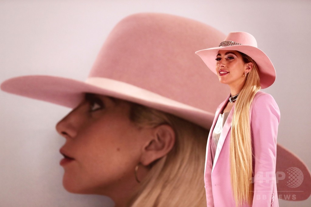 レディー・ガガ「東京中を車で走り回りたい」