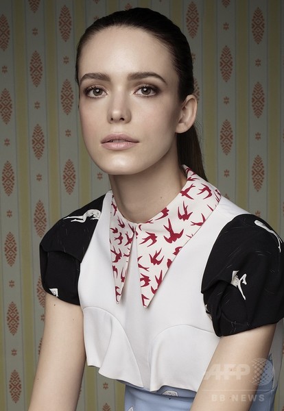 「ミュウミュウ」初の女性向けフレグランス、9月発売