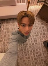BTS V、米国でのステージや日常を公開