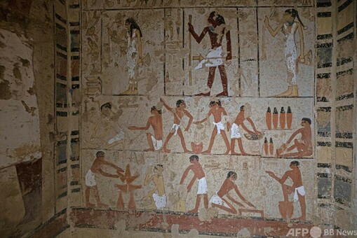 ザ・エジプトミイラ　当時物 金ぱくで覆われたミイラ、4300年前のものか エジプトで発見