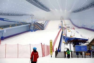 世界最大級の室内スキー場がオープン！ ハルビン