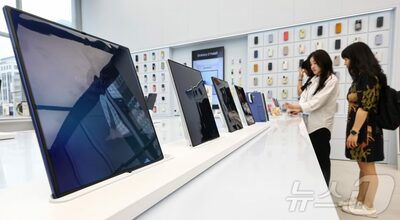 着る服も食べ物もAIが判断…サムスン“AIスマホ”が変える生活の風景 [韓国記者コラム]