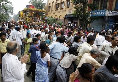 インド北部ヒンズー教寺院で将棋倒し、死者多数