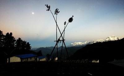 ヒマラヤのナヤカンガ峰で日本人女性死亡、雪崩に巻き込まれ