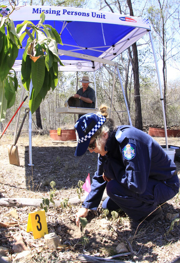 「複数の乳児」の遺体遺棄情報で発掘捜査、豪