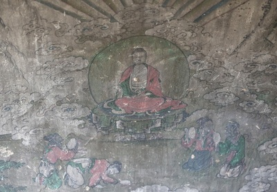 豊富な図案、無人の洞窟式住居で仏教壁画を発見 山西省