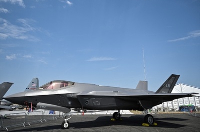 行方不明の米軍F35、残骸発見