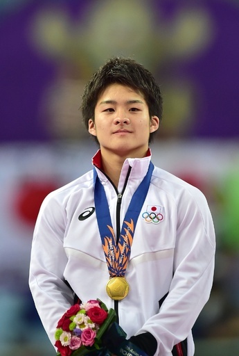 個人総合を制した神本、平行棒でも金メダル アジア大会