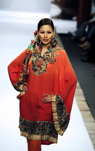 ＜07/08年秋冬インド・ファッション・ウィーク＞Ashima Leena、新作を発表 - インド