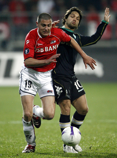 ＜サッカー UEFA杯＞AZアルクマールvsヴェルダー・ブレーメンの第1戦はスコアレスドロー - オランダ