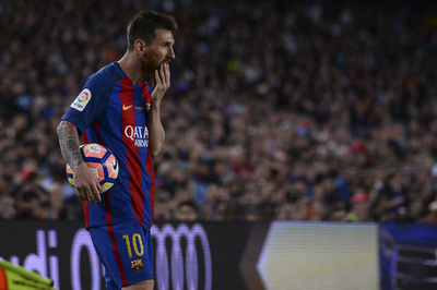 メッシの懲役刑を罰金に置き換えへ、検察当局が同意