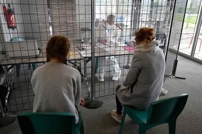 仏16歳少女、せきの始まりから1週間でウイルスの犠牲に 苦悶の遺族