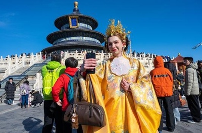 中国の春節に「中国人になった気分を味わいたい」と考える外国人観光客が急増＝CGTN世論調査