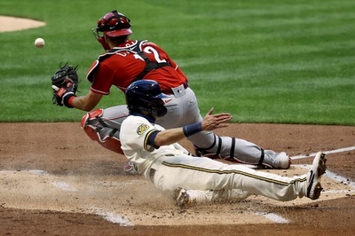 大リーグでも試合延期、ブルワーズが黒人男性銃撃受けボイコット