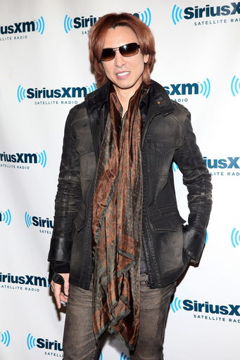 YOSHIKI、米国でラジオ番組をスタート