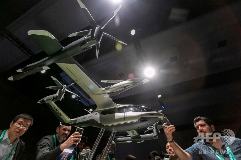 Hyundai Partners with Uber for Flying Taxis