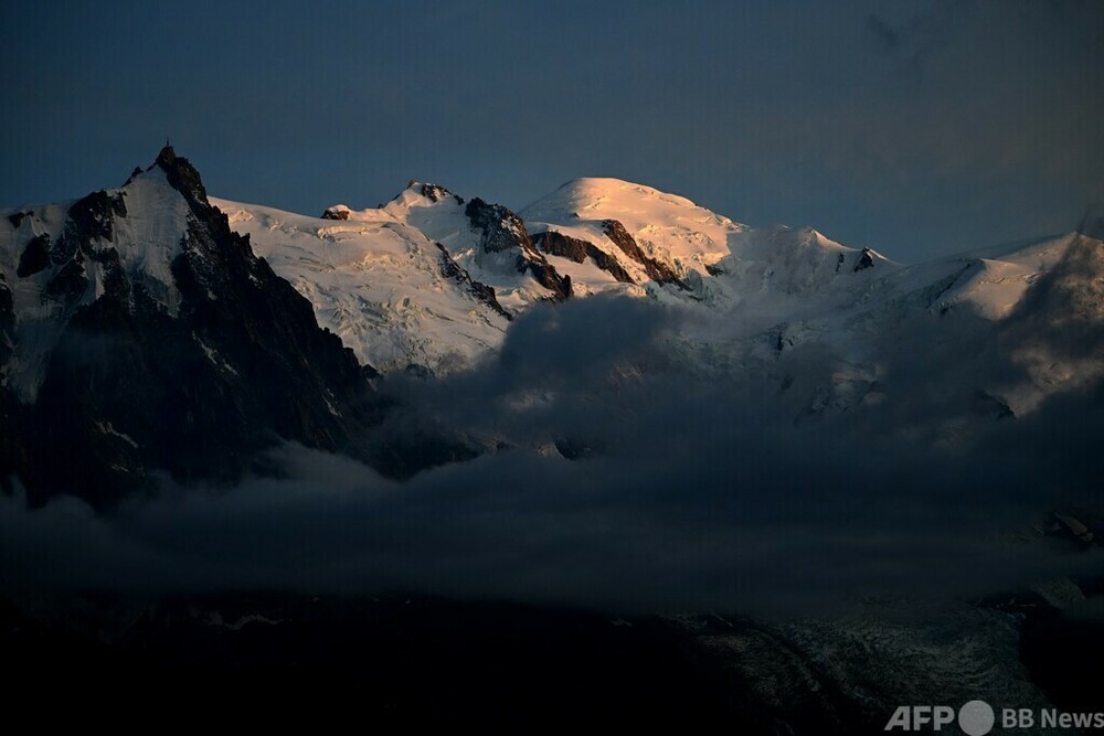 モンブラン山の写真パネル 5bb992f29b45ffcdc96a6d0aa790c2