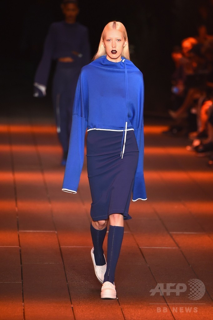 「DKNY」17年春夏