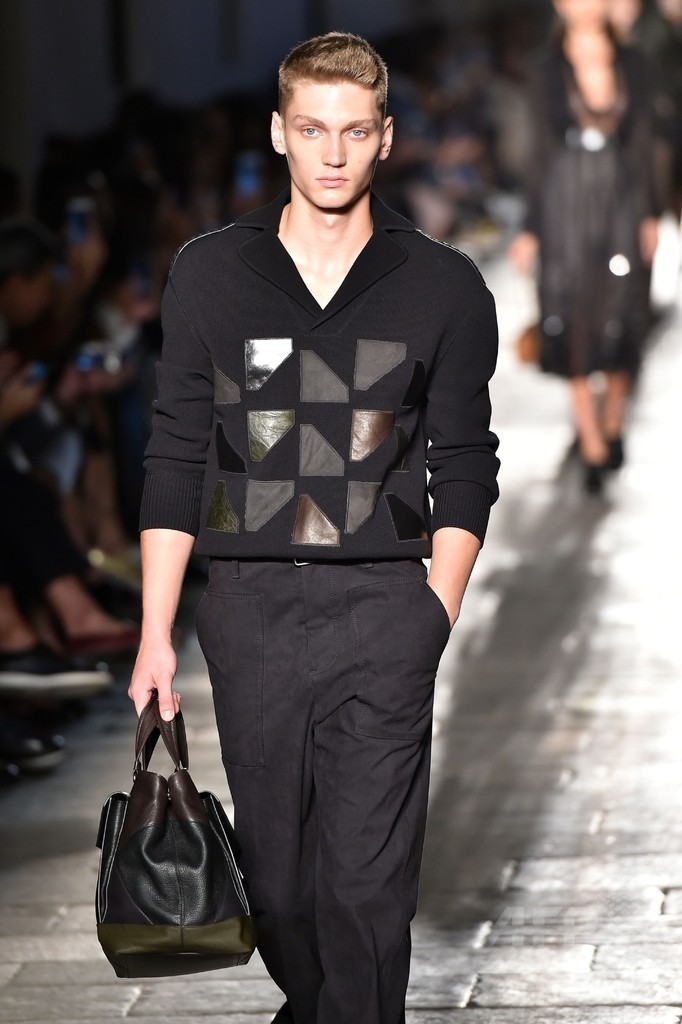 「ボッテガ・ヴェネタ」17年春夏