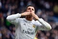 15-16スペイン1部リーグ第28節、レアル・マドリード対セルタ。ハットトリックを達成して喜ぶレアル・マドリードのクリスティアーノ・ロナウド（2016年3月5日撮影）。(c)AFP/GERARD JULIEN