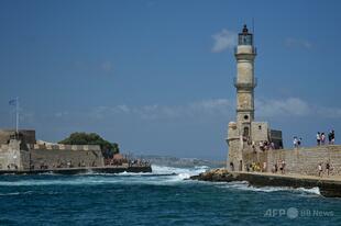 グレタさんら乗せたガザ支援船、地中海で移民救助