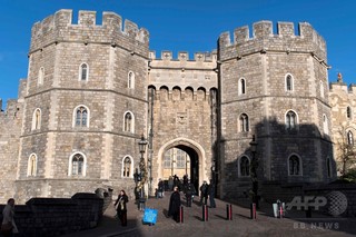 英ヘンリー王子挙式予定の町でホームレス取り締まり、物議醸す 英ヘンリー王子挙式予定の町でホームレス取り締まり、物議醸す