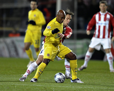 オールボーBKとビジャレアルは2-2のドロー