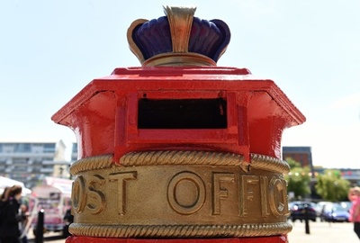 郵便ポストを守れ！窃盗続出で秘策発表 英ロイヤルメール