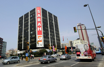 トルコ検察、ジャーナリスト42人に逮捕状 クーデター未遂関連