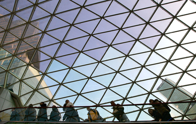 ワルシャワに大型ショッピングセンターがオープン - ポーランド