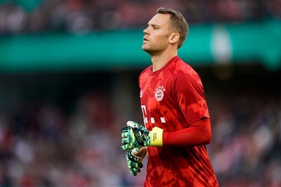 ドイツ代表主将ノイアー、クロアチア愛国主義の曲熱唱で物議