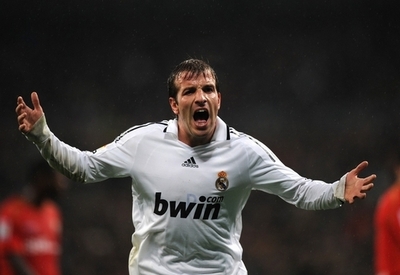 ファン・デル・ファールト チェルシーへの移籍報道を否定