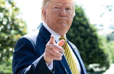 ｢攻撃されればイラン52施設に反撃」とトランプ氏、79年米大使館人質の数