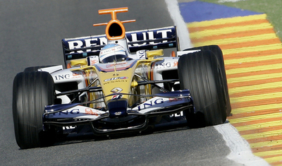 アロンソのテスト走行に記録的な来場者