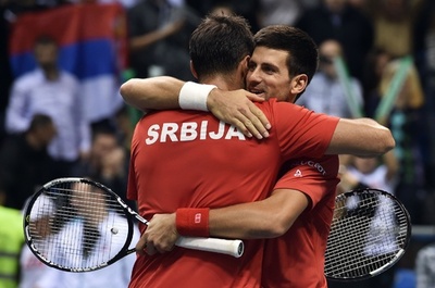 ダブルスにジョコビッチ起用のセルビア、8強一番乗り デ杯