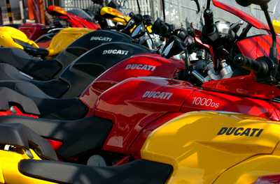 独アウディ、伊ドゥカティ買収で二輪市場参入へ