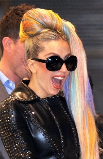 レディー･ガガ、ツイッターのフォロワー2500万人超に 最多記録更新