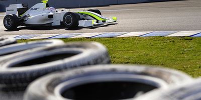 ブラウンGPのバトンがトップタイム、ヘレステスト