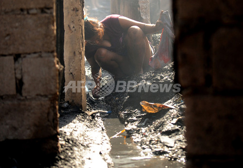 フィリピンのスラム街で500戸燃える火災 4人死亡 写真9枚 ファッション ニュースならmode Press Powered By Afpbb News