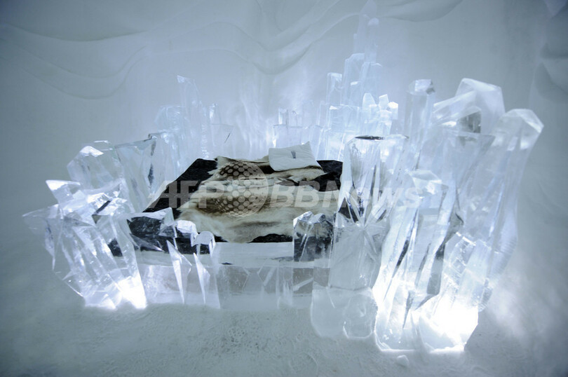 室温は氷点下5度、スウェーデンのアイスホテル